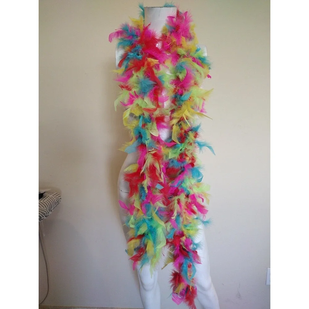 Simplicity Trim‎ feather fabulous fun fiesta carnival party boa 6 ft Chandelle